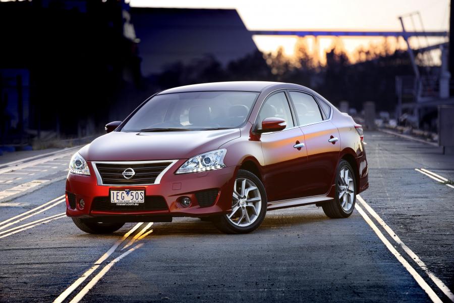  Nissan Pulsar SSS Sedan 2015 года  (фото 6 из 30)